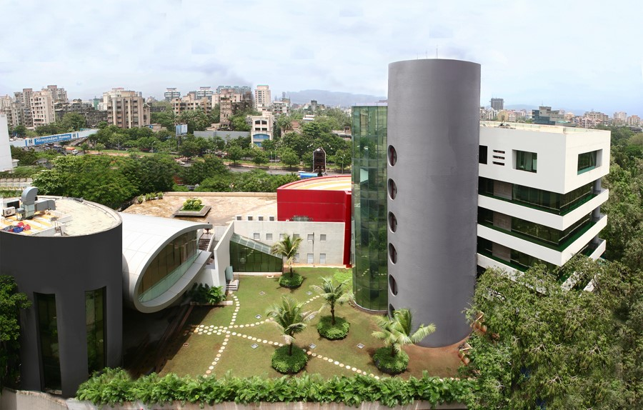 Sun Magnetica, an award -winning Commercial Complex with office space for lease in Thane 